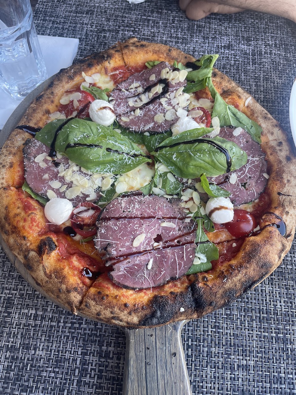 Broche'zza