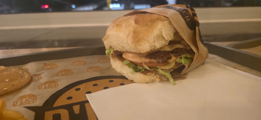 D'lich smash burger