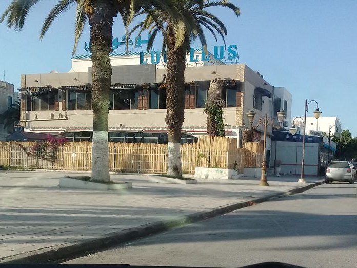 Cafe les palmiers, La Goulette