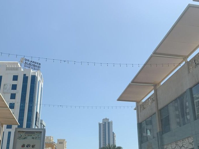 Mawasim Restaurant and Lounge, Bu Ghazal