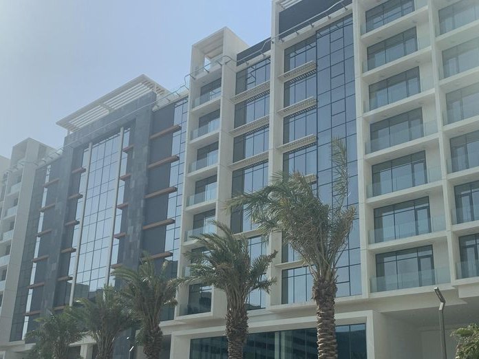The Pelican Club, Bahrain Financial Harbor