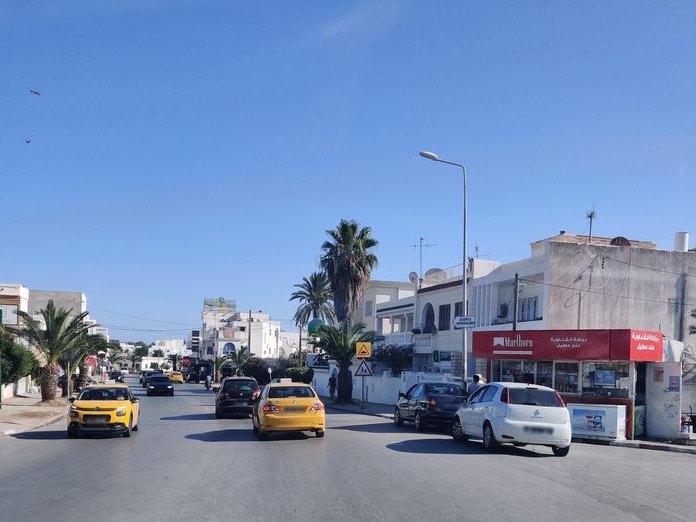 Le Coiffeur, Sidi Abdelaziz