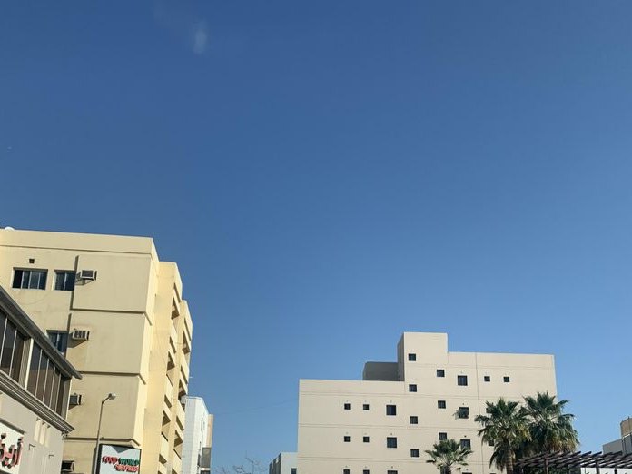 Arizona Cafe, Adliya