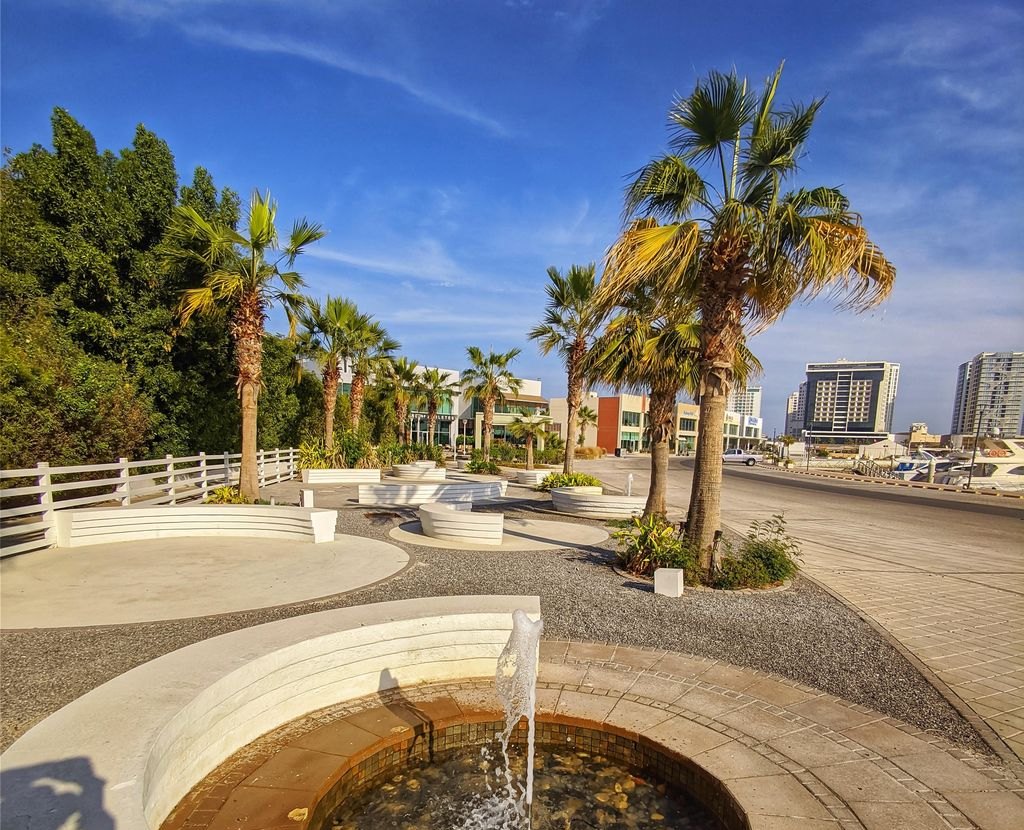 Palm Beach, Amwaj Islands