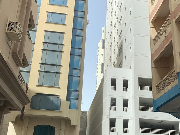 Villa5 cafe juffir Bahrain, Al-Juffair