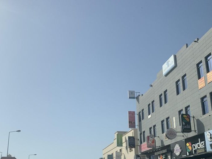 Rahah Cafe, Jurdab