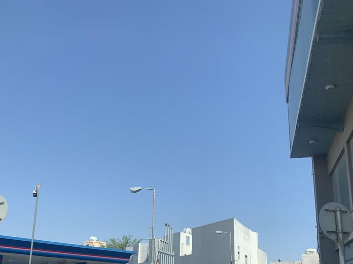 Nawal Salon, Ain Al Dar