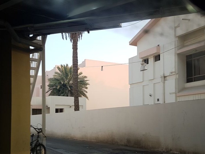ShowaiterCafe, Adliya