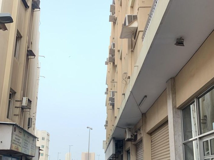 Monroe Hotel, Al Hoora