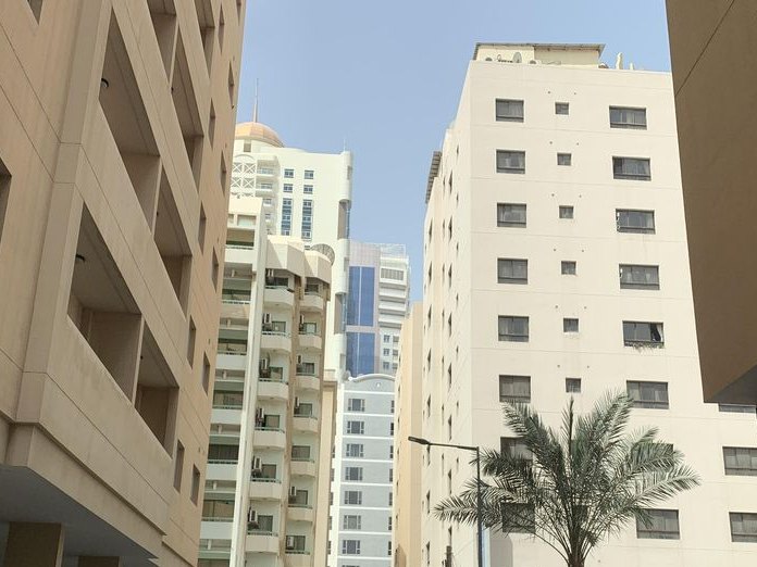 Abdulla plaza, Al-Juffair