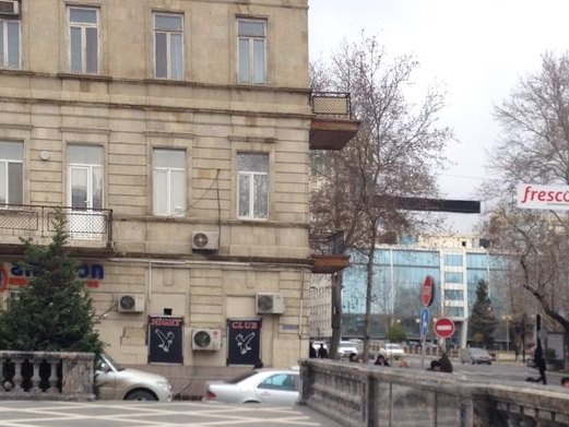 KÜBAR Restoran, Насиминский район