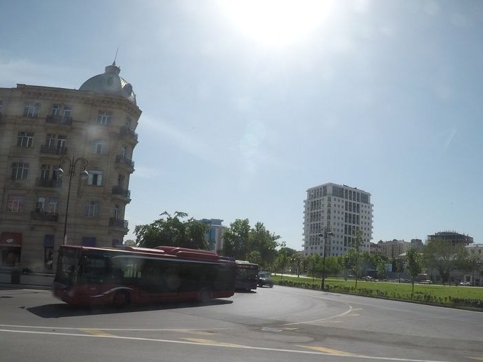 5Mertebe, Yasamal