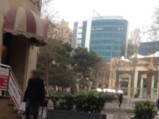 Boolood, İçərişəhər & Fountains Square