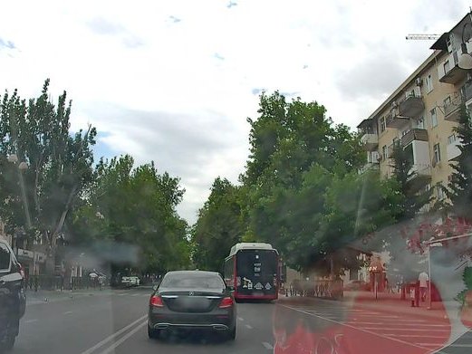 HP Versus, İçərişəhər & Fountains Square