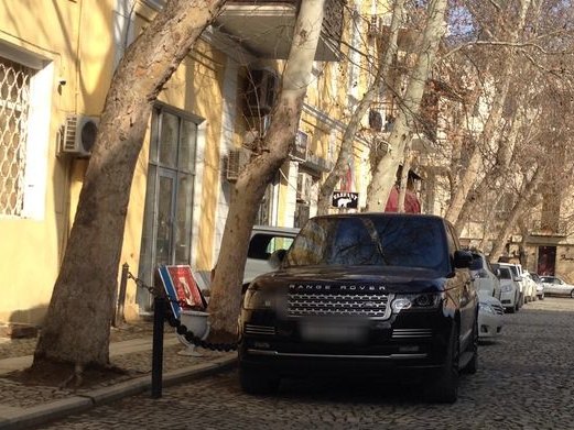 Speakeasy Club, İçərişəhər & Fountains Square
