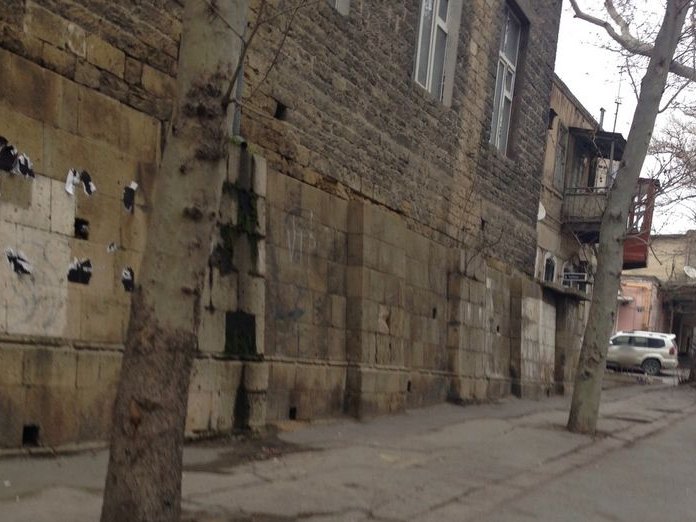 Ipek Beauty Gallery, İçərişəhər & Fountains Square