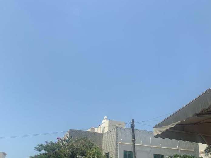 Al Hota Falafell, Al Dair