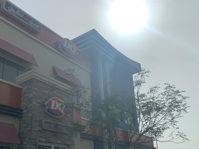 Zaroob, Zayed Town