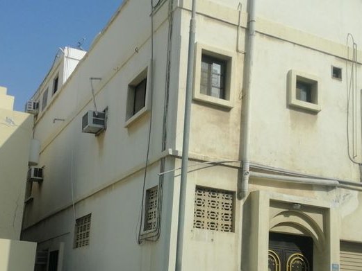 Golden Kunafa Corner, Halat Al-Sletah