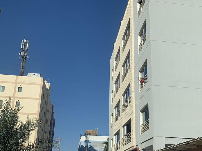 Hop in cafe, Al-Qudaibiya