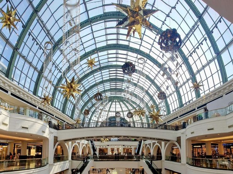 Valentino, Al Barsha 1