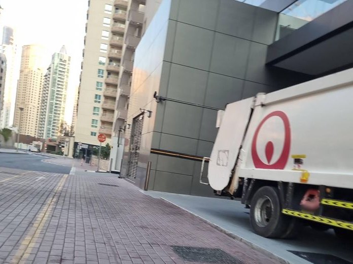 Risen Café and Artisanal Bakery, Dubai Marina