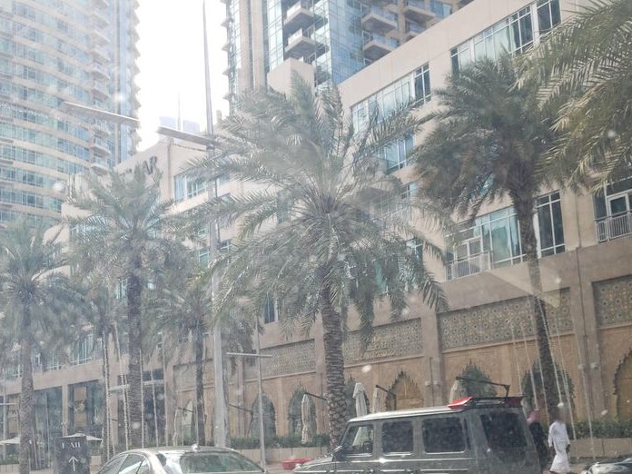 Bab Al Mansour, Burj Khalifa
