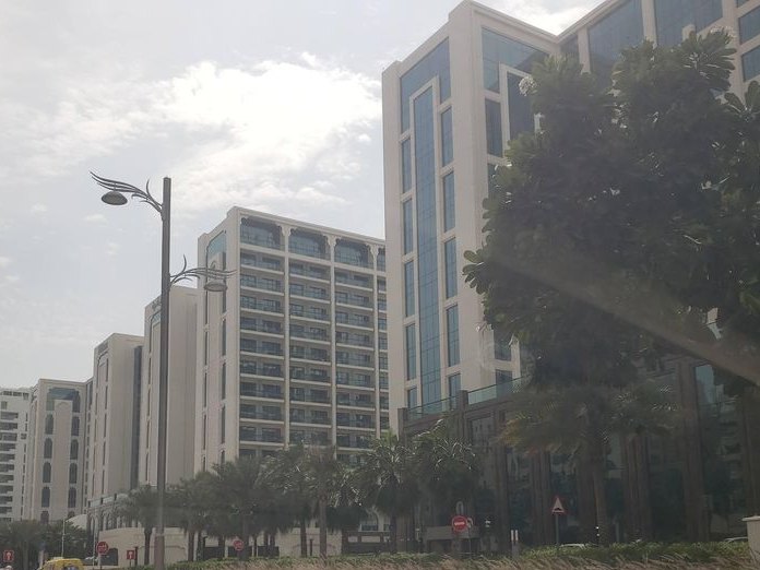 Above Eleven, Emaar Beachfront