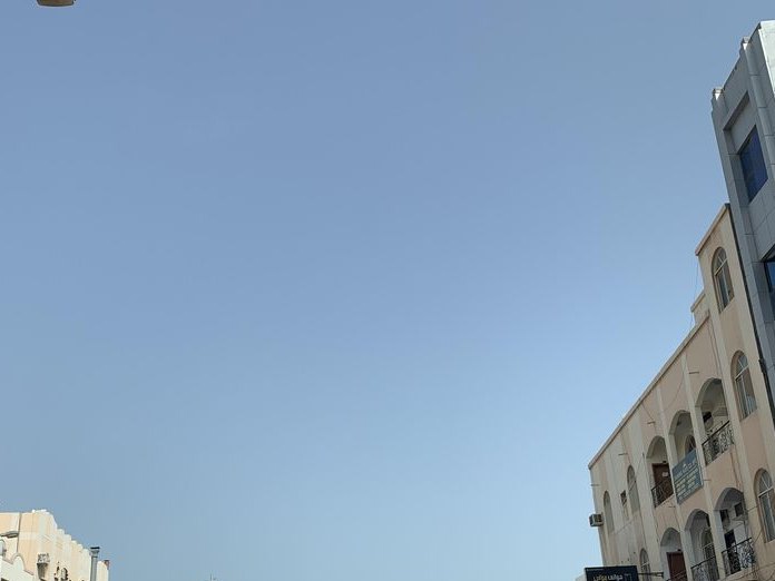 Debu Gents Salon, Umm Al Hassam
