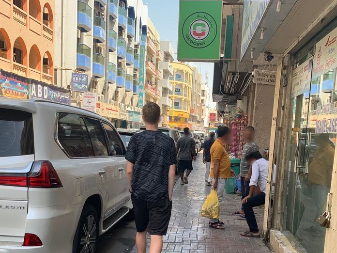 Africana Home Restaurant, Al Dhagaya