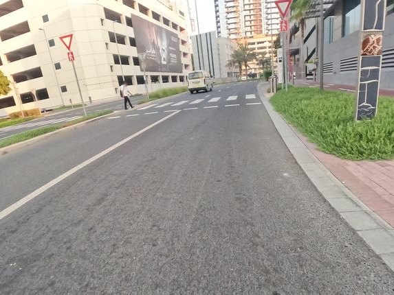 Kaak Al Manara Restaurant & Bakery, Dubai Internet City