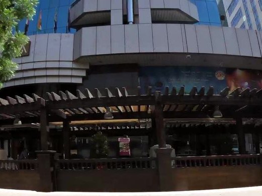 Manhattan Restaurant, Al Muraqqabat