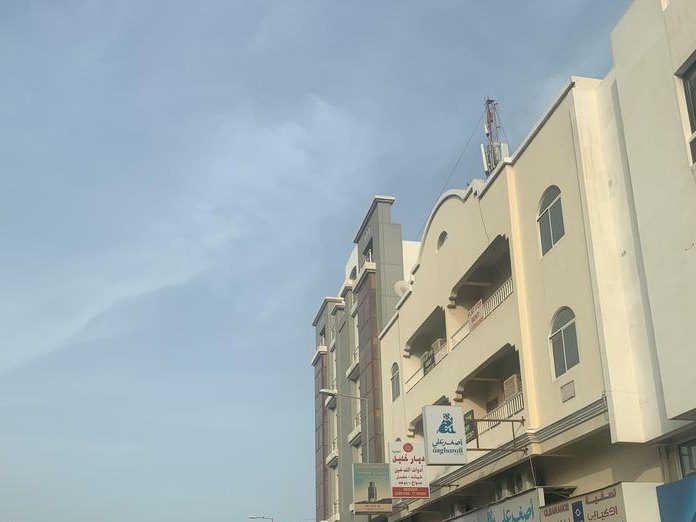 Lilly Chic, Riffa