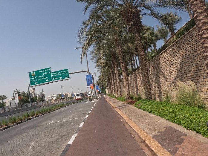 SUQ, Jumeirah 2