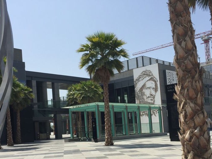 Boaz Dubai, Jumeirah 1