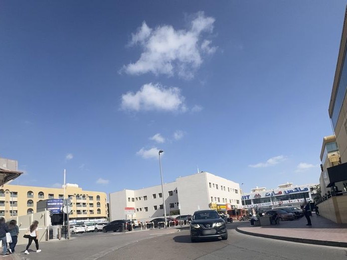 Ratsky Karama, Al Mankhool