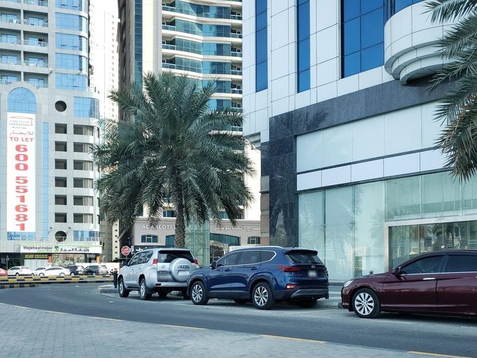 Caribou Coffee - Al Durrah Centre, Al Majaz