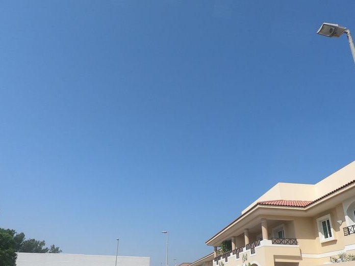 To The Moon & Back Coffee, Jumeirah Island 2