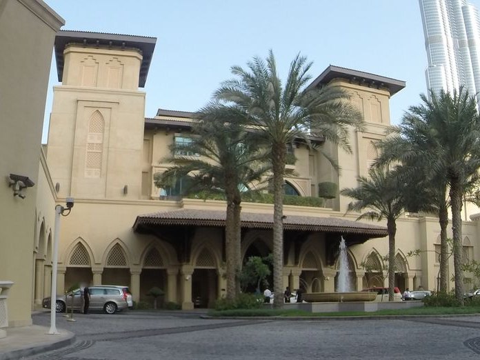 HuQQabaz Souk Al Bahar - Best Shisha in Dubai, Downtown Dubai