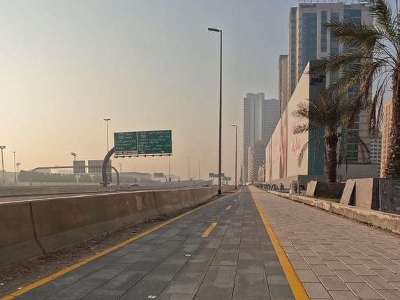 Barbar UAE, Desert Spring Village