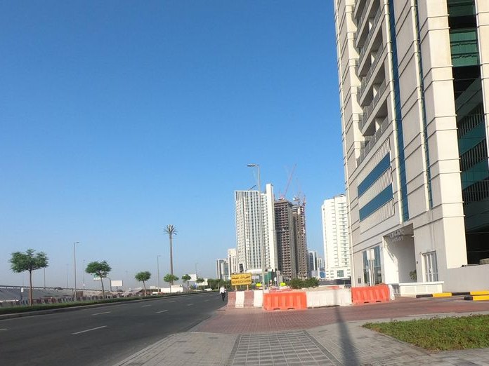 Babati, Business Bay