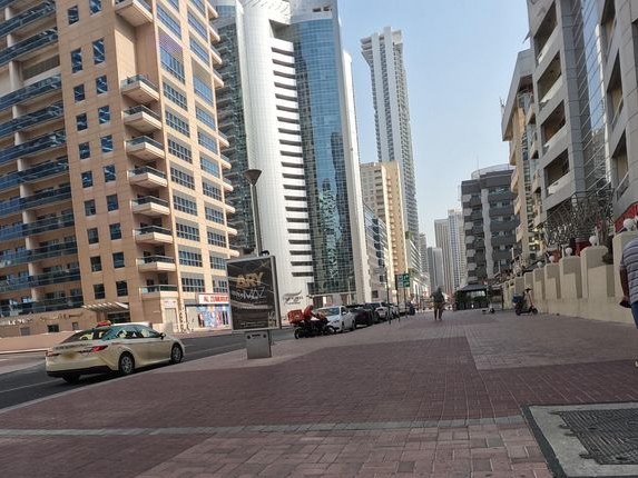 KIF KIF Dubai, Al Thanyah 5