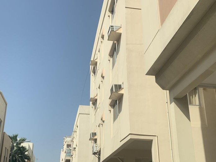 Al Raqi Restaurant, القفول