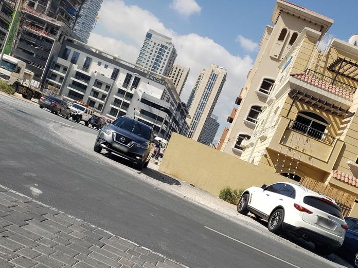 Davide Italian Hair & Beauty Salon, Al Barsha South 4