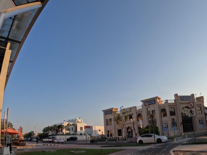 Azerçay UAE, Umm Suqeim 3