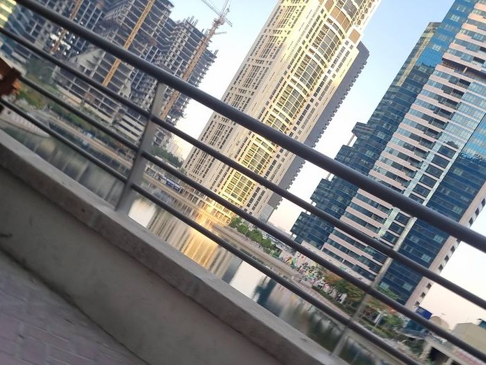 Svetlana Flowers ,cakes & Chocolates., JLT cluster Q