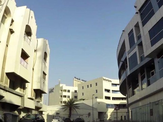 Mondy Cheer, Karama