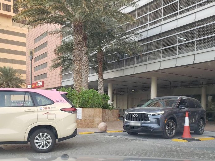 Dubai Media City, Desert Spring Village