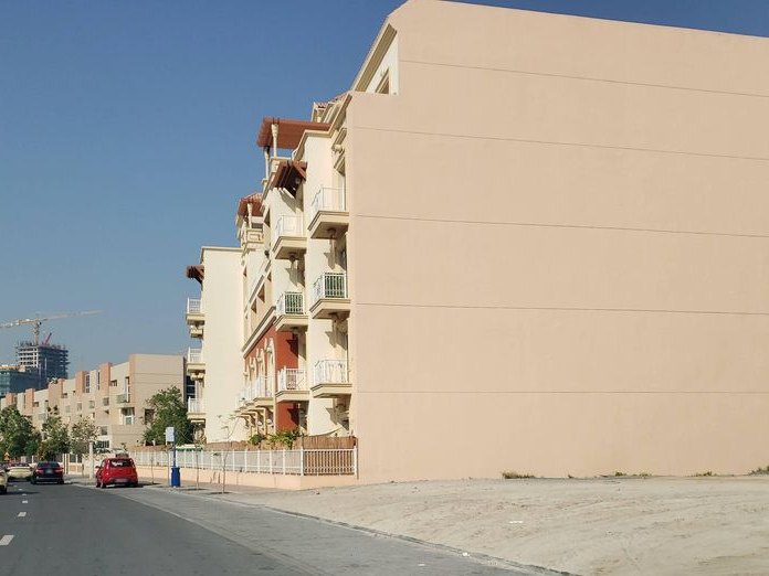 OYO HOME 1341 Fully Furnished 1bed At Jvc, Al Barsha South 4