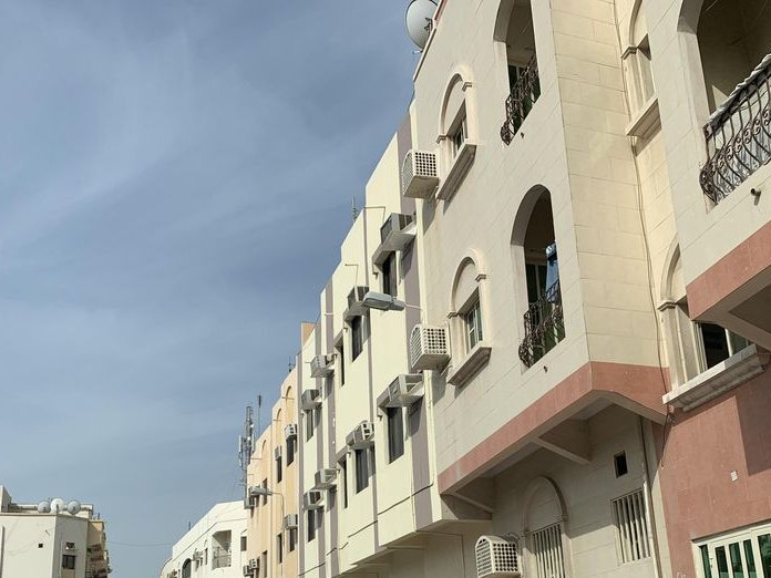 Meaad Men Salon, Al Hoora